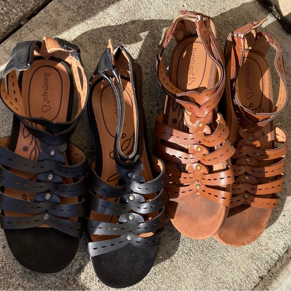 ♥️BareTraps Women's Tan Sandals